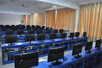 貴州利美康光彩職業(yè)技工學(xué)校 構(gòu)建高效數(shù)據(jù)庫(kù)與計(jì)算機(jī)網(wǎng)絡(luò)服務(wù)體系，賦能現(xiàn)代職業(yè)教育